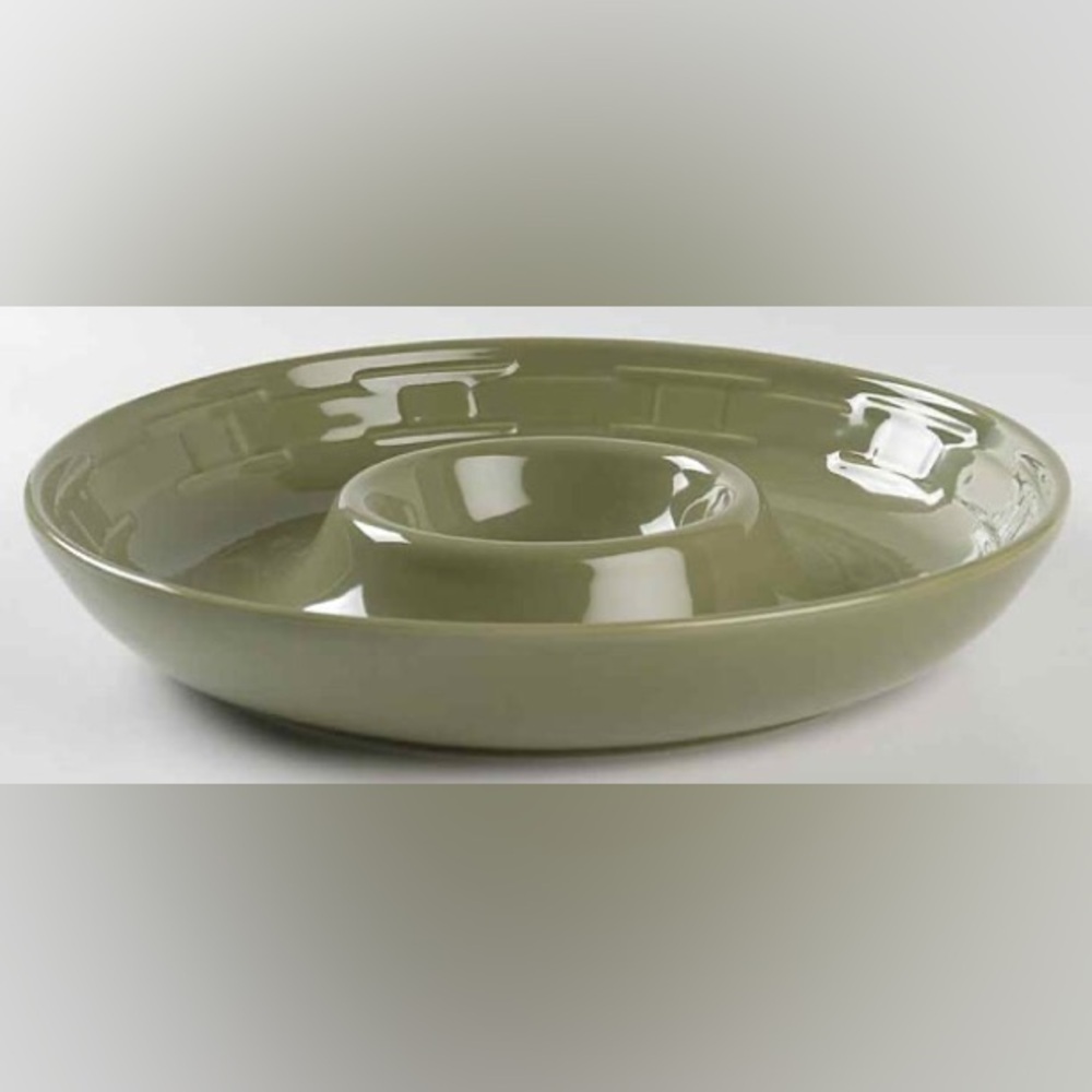 LONGABERGER Woven Traditions Sage 1 pc Chip & Dip Bowl Embossed Basketweave NWOB